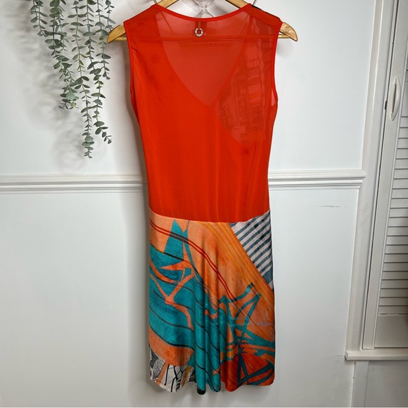 Save the Queen abstract print asymmetric hem midi wrap dress - Picture 7 of 8